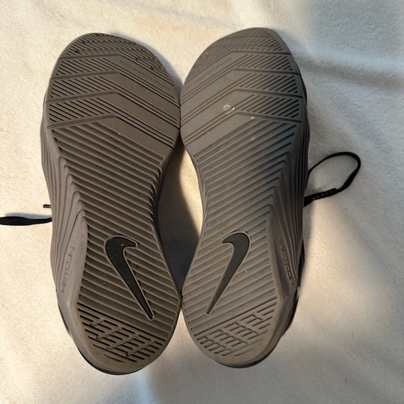 Nike Metcon5 M8/W9.5 - Picture 6 of 7